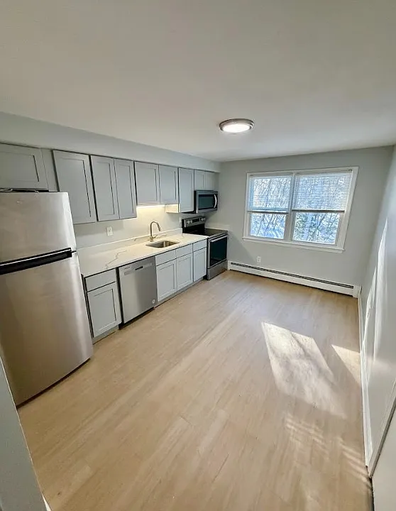77-79 Sterling Pl #3R