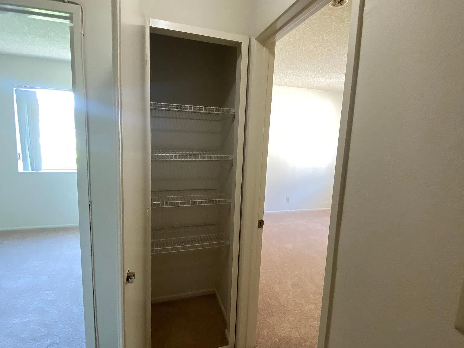 408 Myrtle St — Photo 3