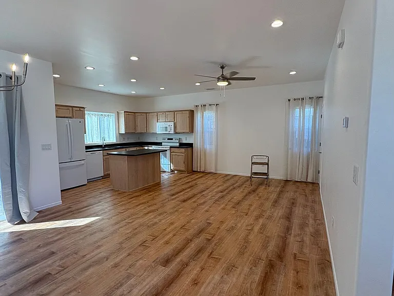 1817 N West St #2 — Photo 4