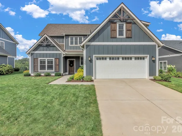 136 Ellis Ln, Arden, NC 28704