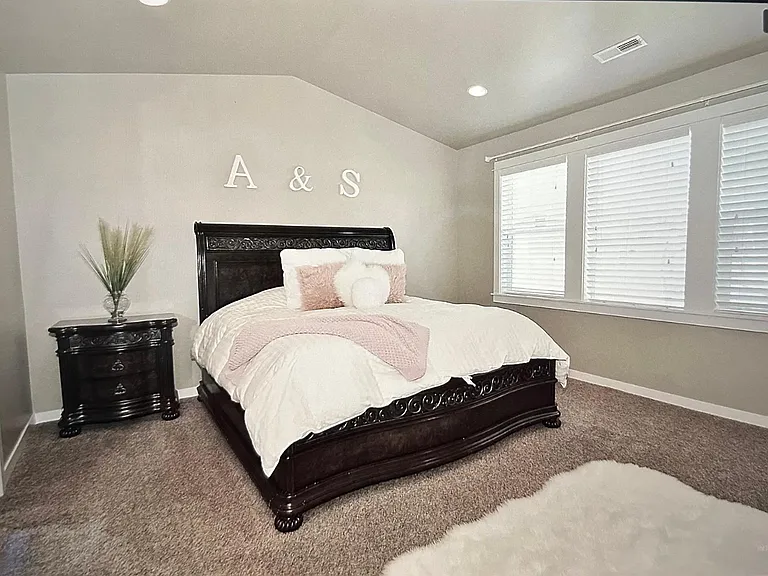 2116 E Melwood St — Photo 11