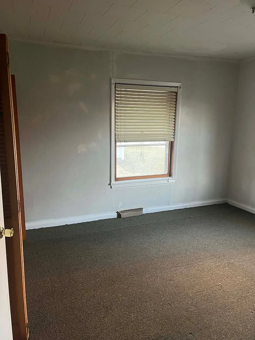 3 Bed / 1 Bath Home 901 W 7th, Chanute KS - Available Now — Photo 4