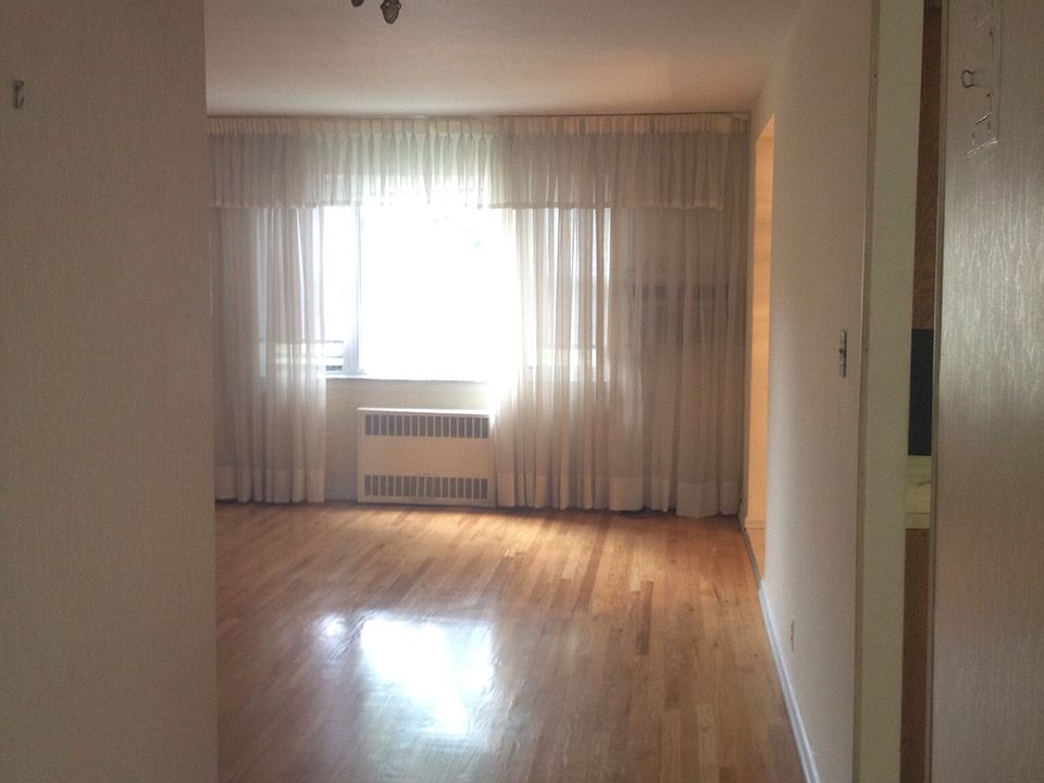 1st image of 2216 74th St