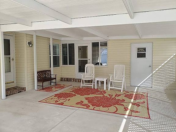 2nd image of 23 Ashbury Ln
