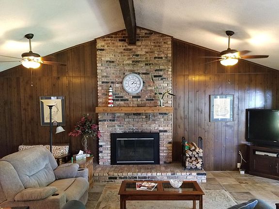 2nd image of 113 Peninsula Dr