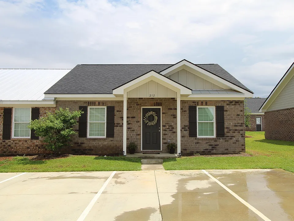 212 Waybill Cir