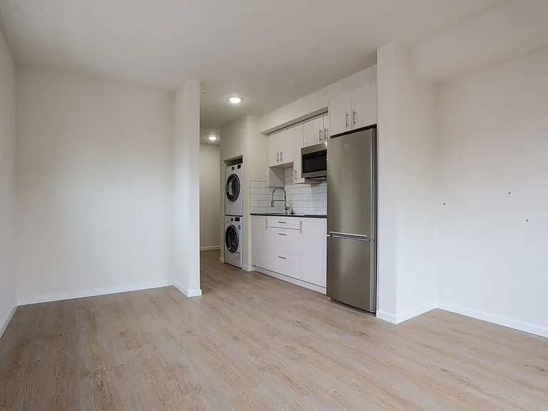Upper Greenlake/Oaktree Area — Photo 8