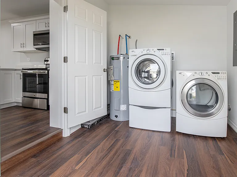 6015 Deming Ave #6015 — Photo 8