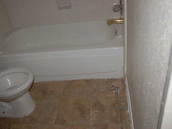 3rd image of 4314 Kelly Hill Dr