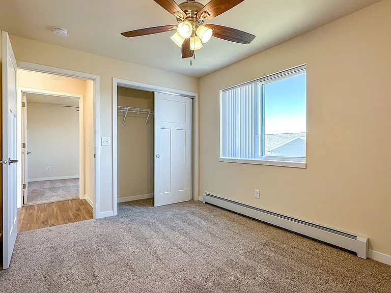 713 Caroline St — Photo 303