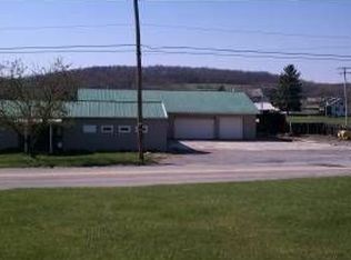 6839 Simpson Rd, Glen Rock, PA 17327