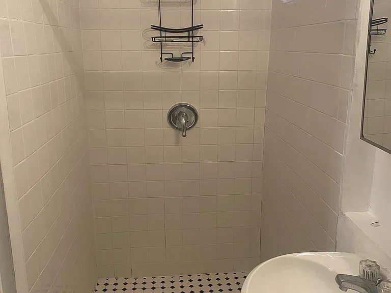 7607 Hammond Ave — Photo 18