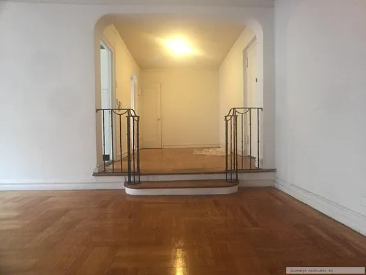 Rented by Sovereign Associates | media 6