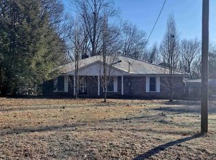 325 Hilltop Cir, Brighton, TN 38011