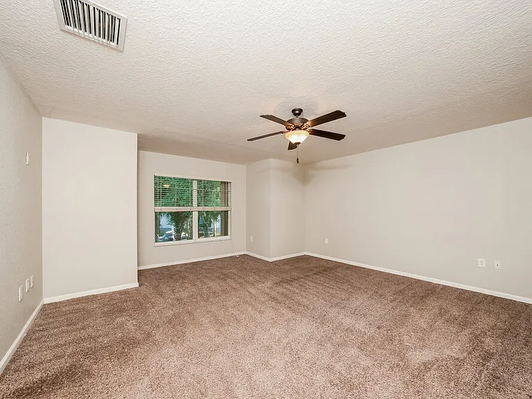 7617 Jewelwood Dr — Photo 8