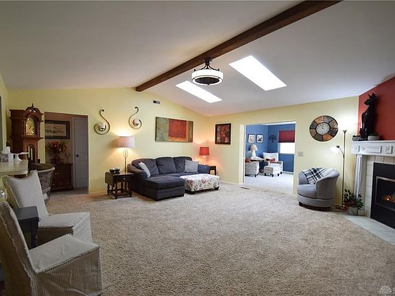4th image of 8909 Emeraldgate Dr