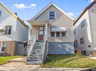 2409 S 8th St, Milwaukee, WI 53215