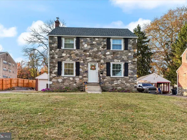 24 N New Ardmore Ave, Broomall, PA 19008
