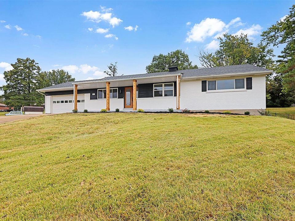 1st image of 10651 Roanna Ct