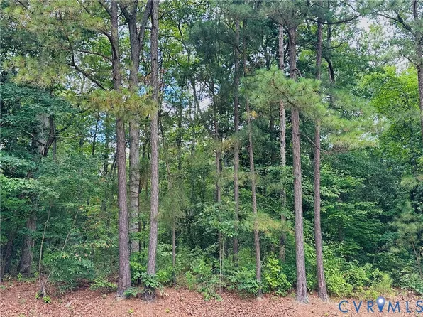 11301 Brooks St, Glen Allen, VA 23059