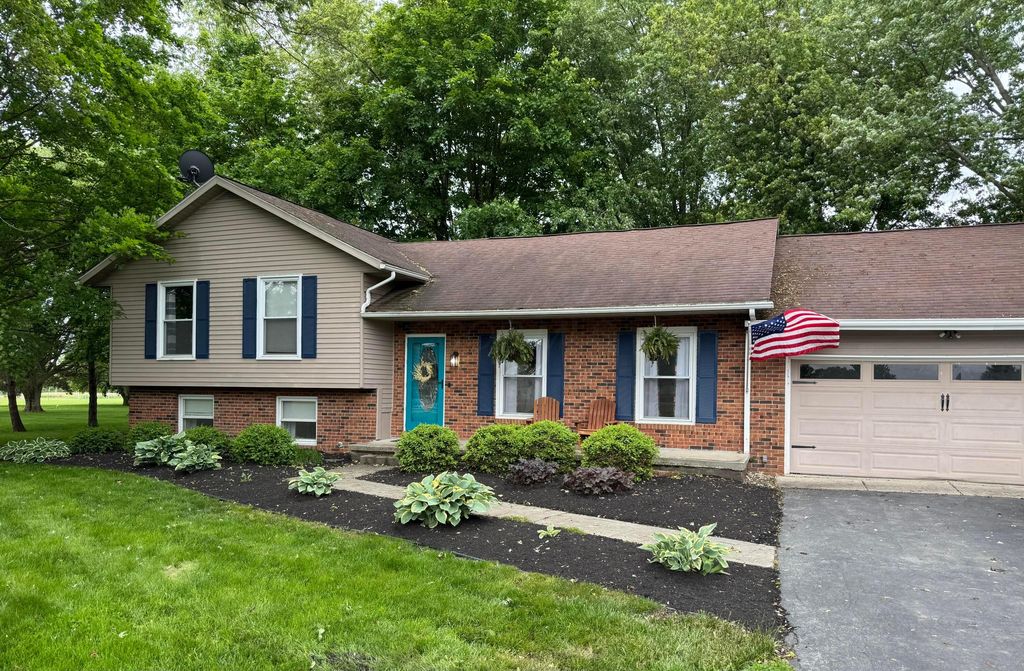 Real estate listing image