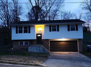 2321 Starling Dr, Jefferson City, MO 65109