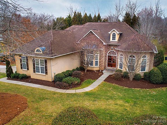 2nd image of 6118 Mosswood Ct