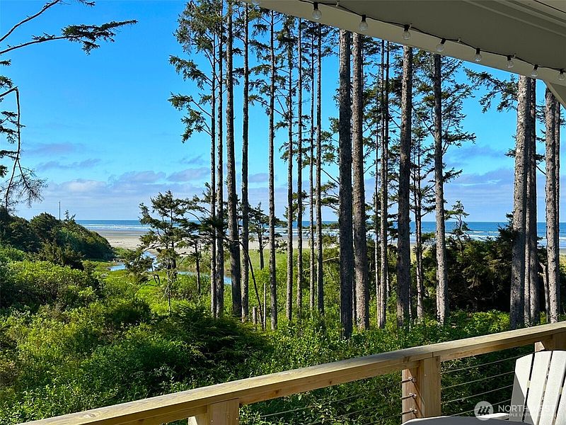 3rd image of 46 Seaside Lane