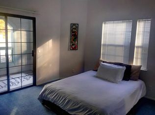 1025 Via Zapata APT 201, Riverside, CA 92507