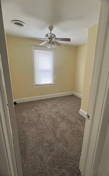 826 W 48th St — Photo 14