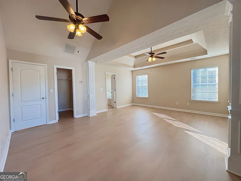 2751 Spence Ct — Photo 36