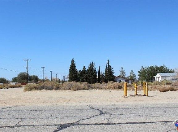 3rd image of 90 Ste Vic Dr #I14
