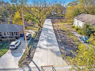 6610 Florence St, Mission, KS 66202