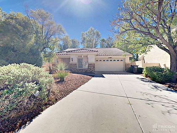 2nd image of 37 Mesquite Village Cir