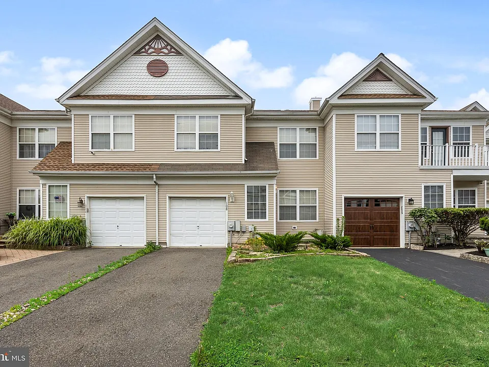 108 Tattersall Dr