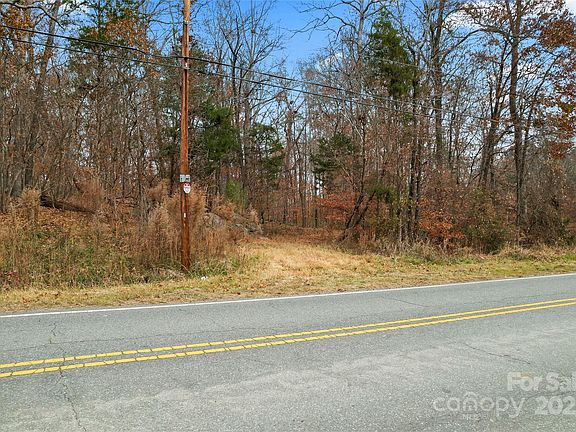 3rd image of 10414 Harwood Ln