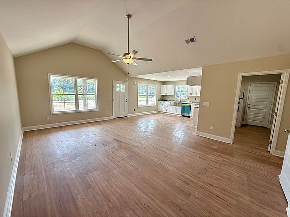 5th image of 4515 Easy St