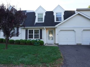 378 Hawkshead Way, Somerset, NJ 08873