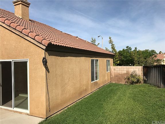 5th image of 810 Empressa Ct
