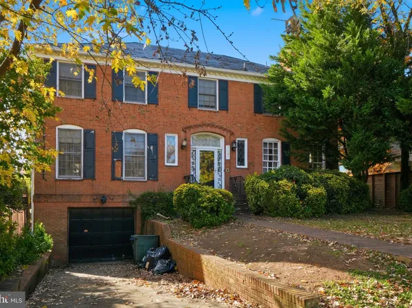 1430 Foxhall Rd NW, Washington, DC 20007