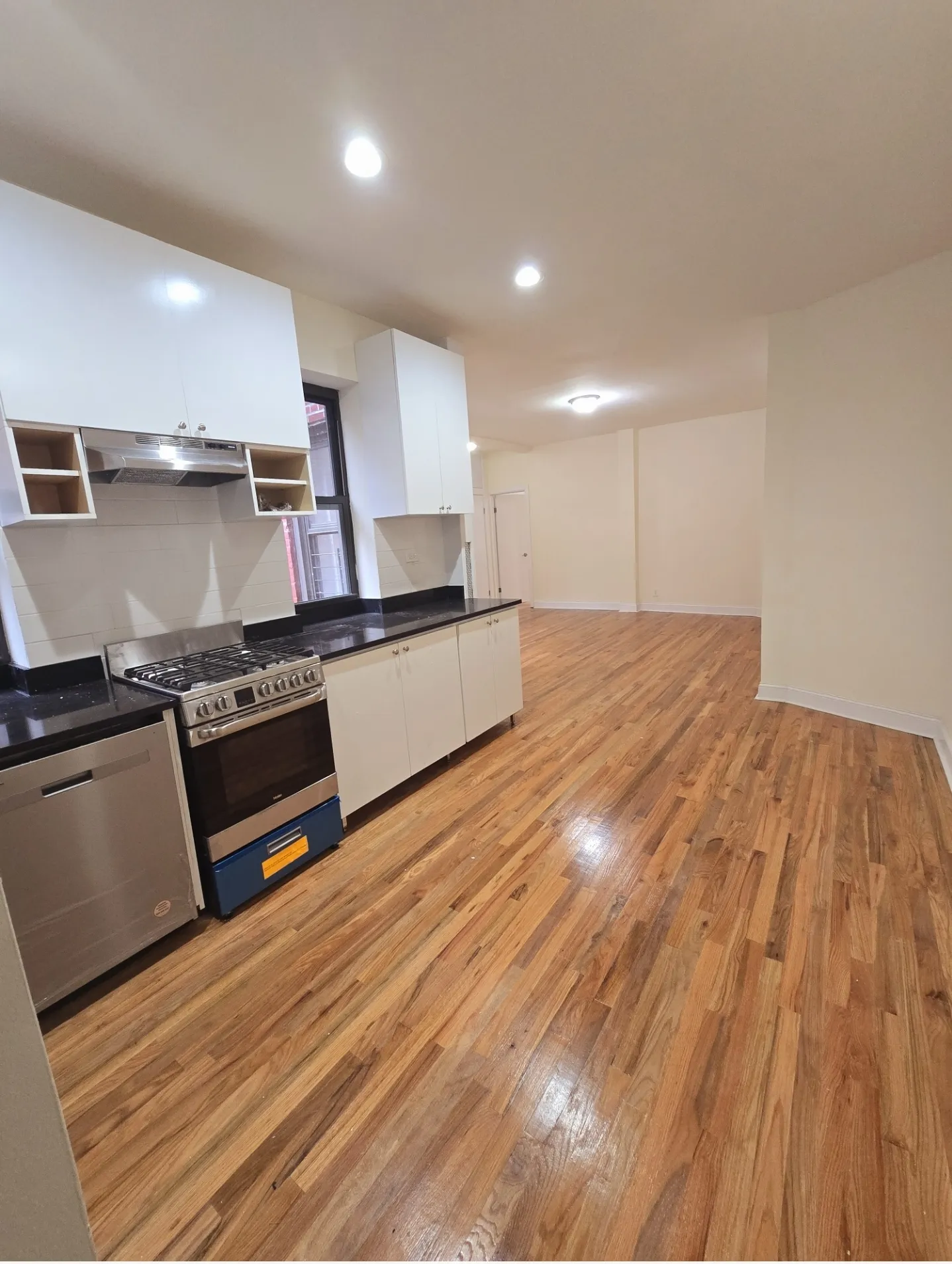 132 17 maple avenue flushing ny