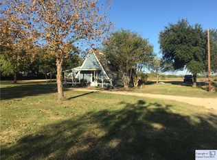 7775 Green Valley Rd, Marion, TX 78124
