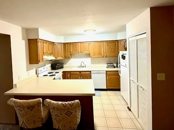 N82W13570 Fond Du Lac Ave #B104, Menomonee Falls, WI 53051