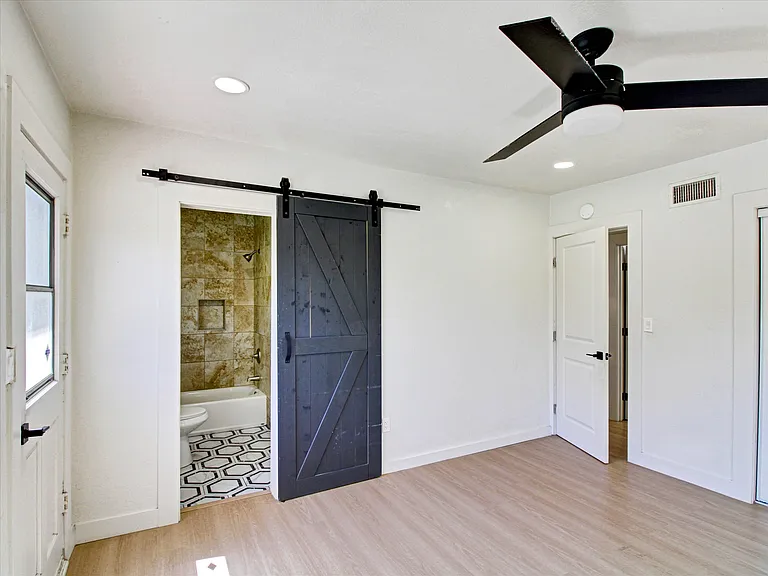 5330 Nottingham Rd — Photo 25