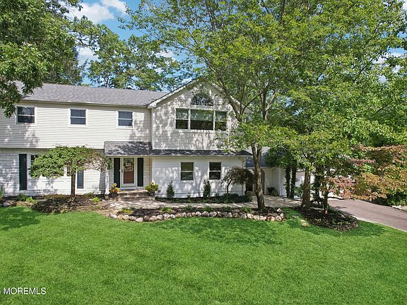 2nd image of 12 Woodridge Avenue