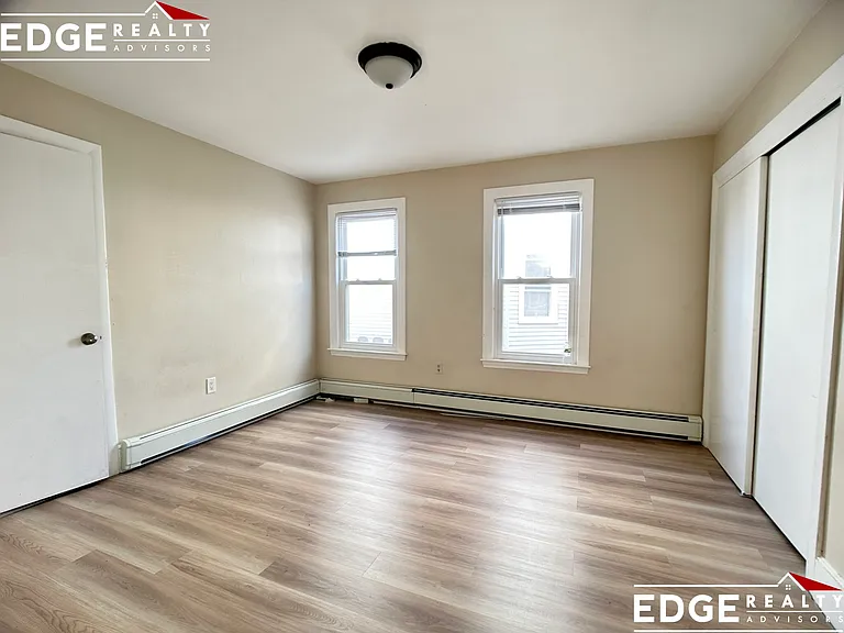 61 Clinton St #1 — Photo 7