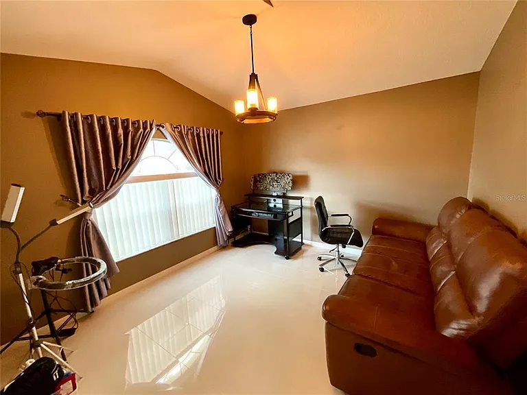 2789 Morningside Dr — Photo 18