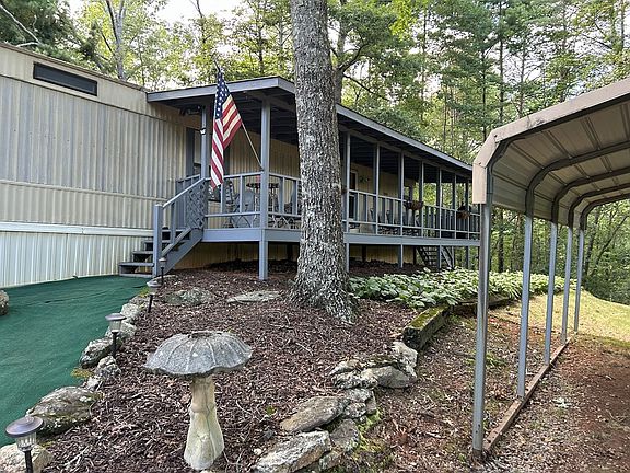 4th image of 44 Davenport Ln