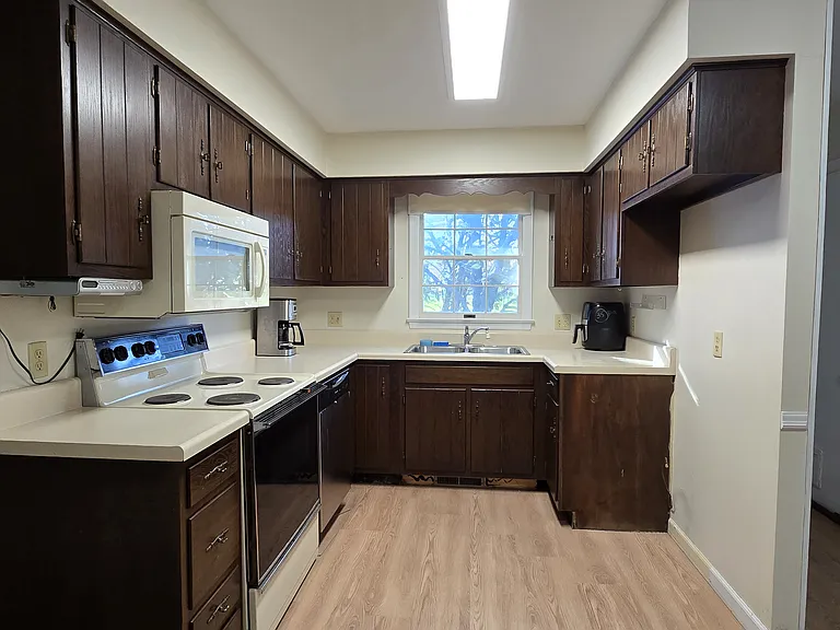 kitchen with backyard facing window