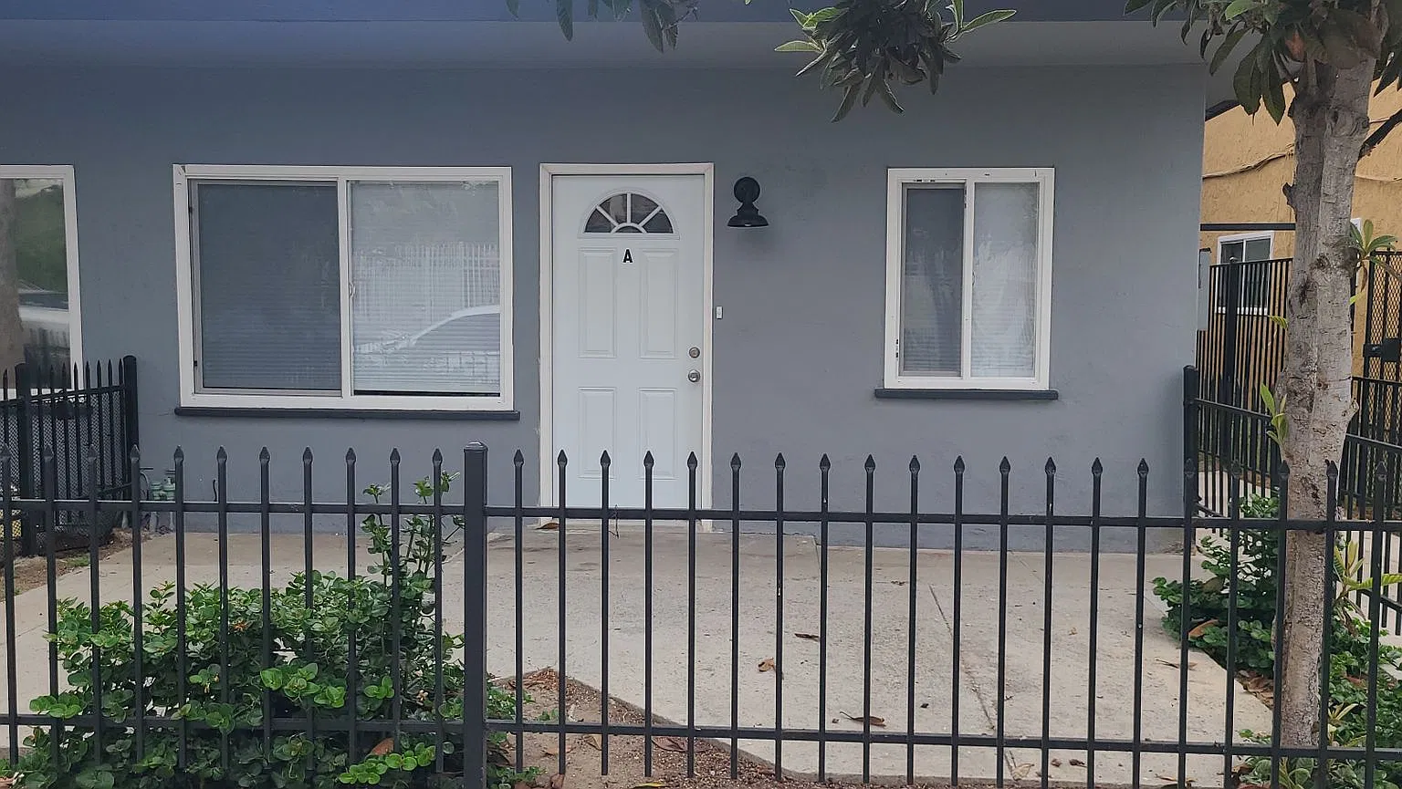 Grant Street — Photo 1